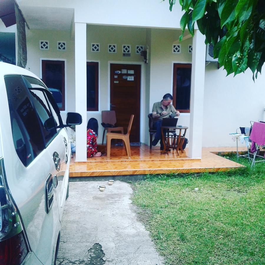 Fajar Home Stay バツカラス エクステリア 写真